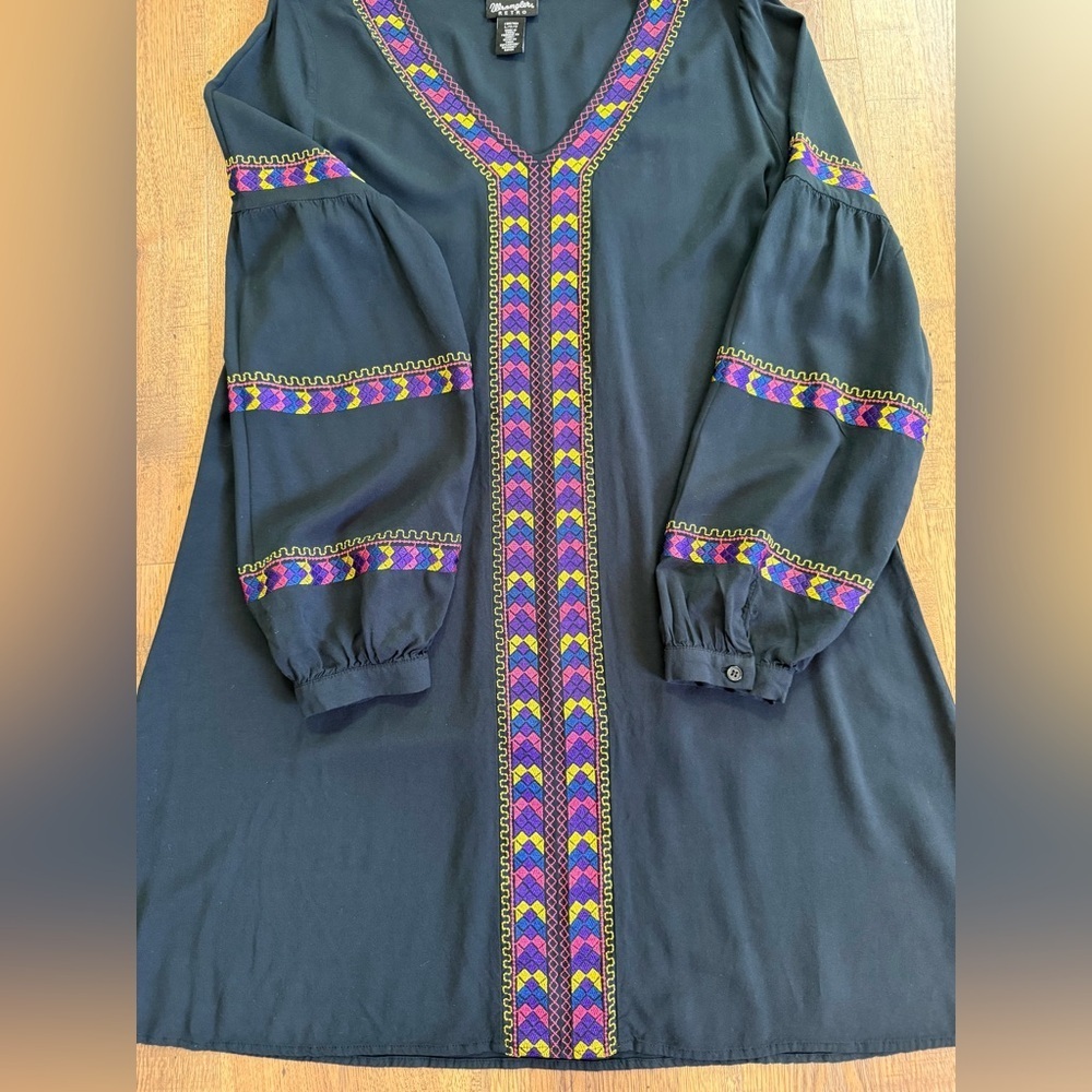 WRANGLER L Black Embroidered Geometric Shift Dress Rayon Long Balloon Sleeve